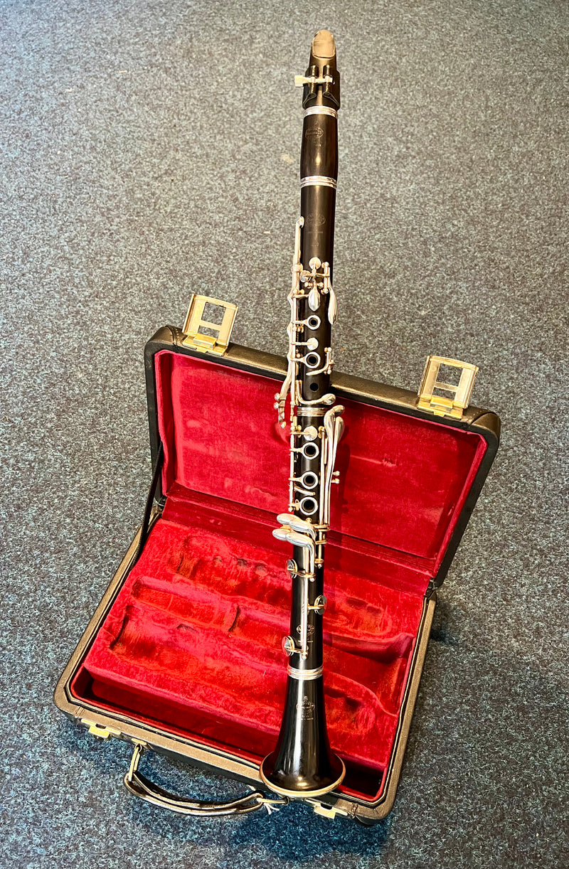 Buffet E13 Bb Clarinet - pre-owned
